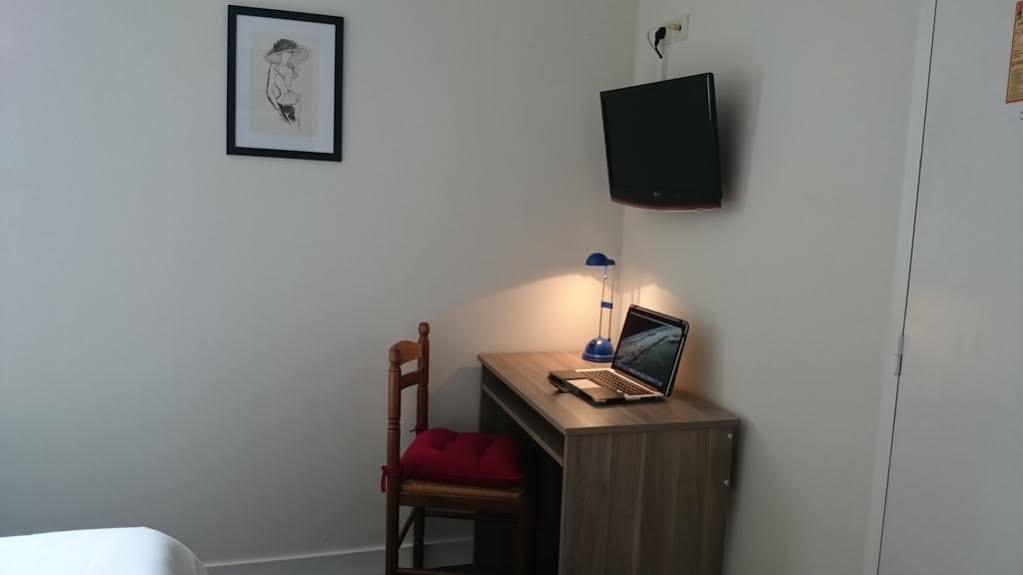 Hotel Tgv Quimper Luaran gambar